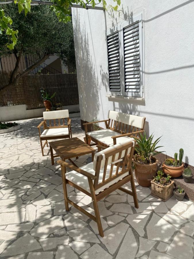 Apartman 4 Kilometar To City Centar Split Exterior photo